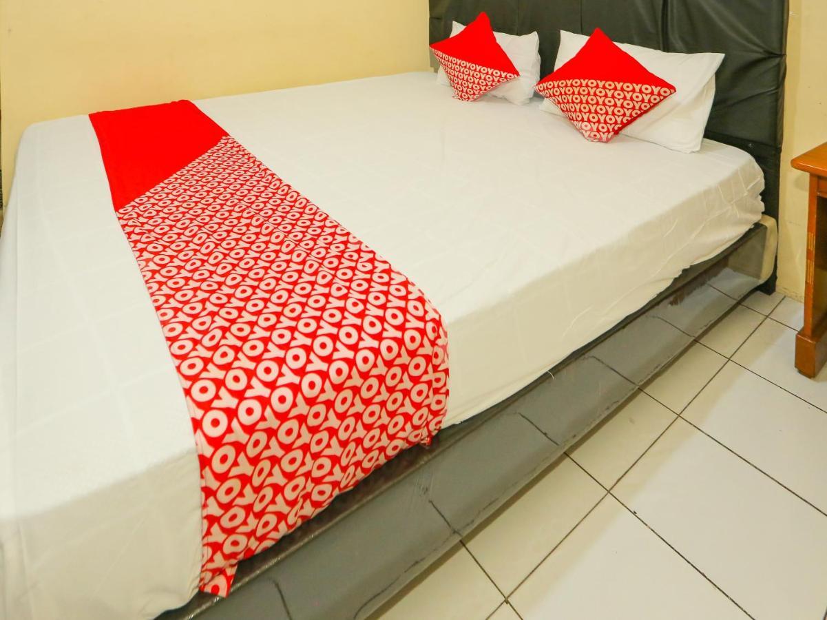 Oyo 93136 Hotel Santo Djaya 2 Богор Екстер'єр фото